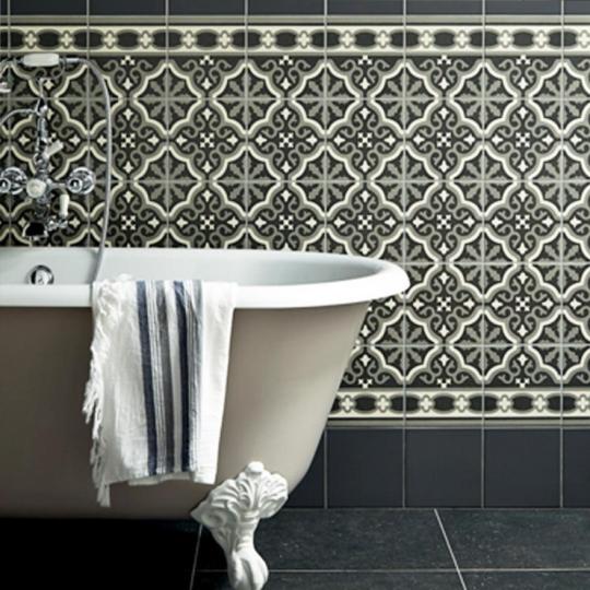 mainzu centro florentine black cementlap 20 mintas szurke fekete feher mediterran vintage country balaton nyaralo labaskad jarolap padlolap csempe falburkolat bisztro etterem.jpg